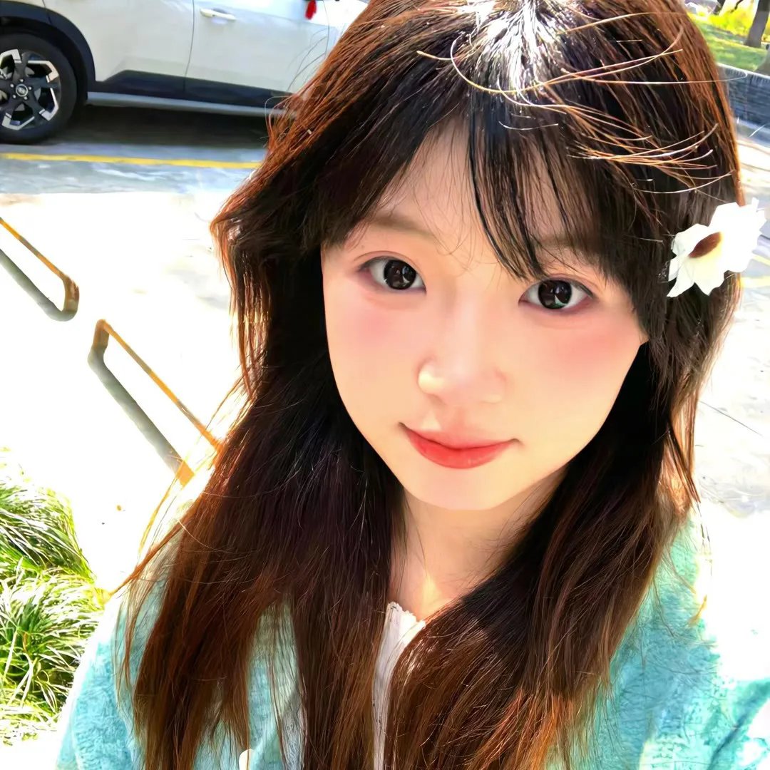 艾米莉亚·佩雷斯 海报